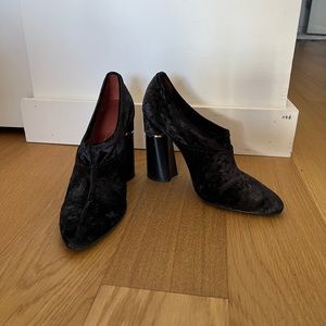 3.1 Philip Lim Booties Black Velvet Size 9